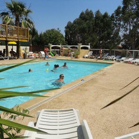 Camping Les Acacias Fréjus Esterno foto
