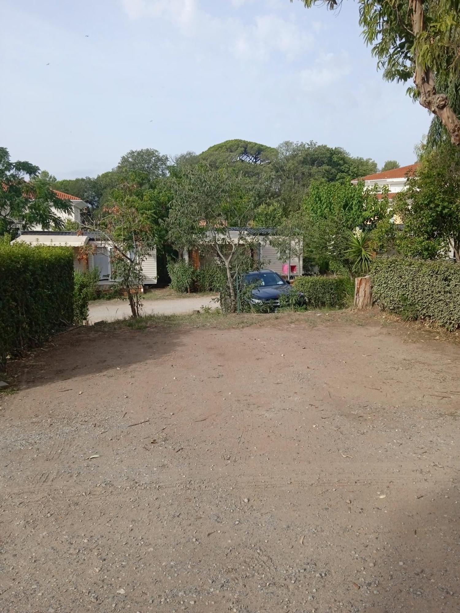 Camping Les Acacias Fréjus Esterno foto