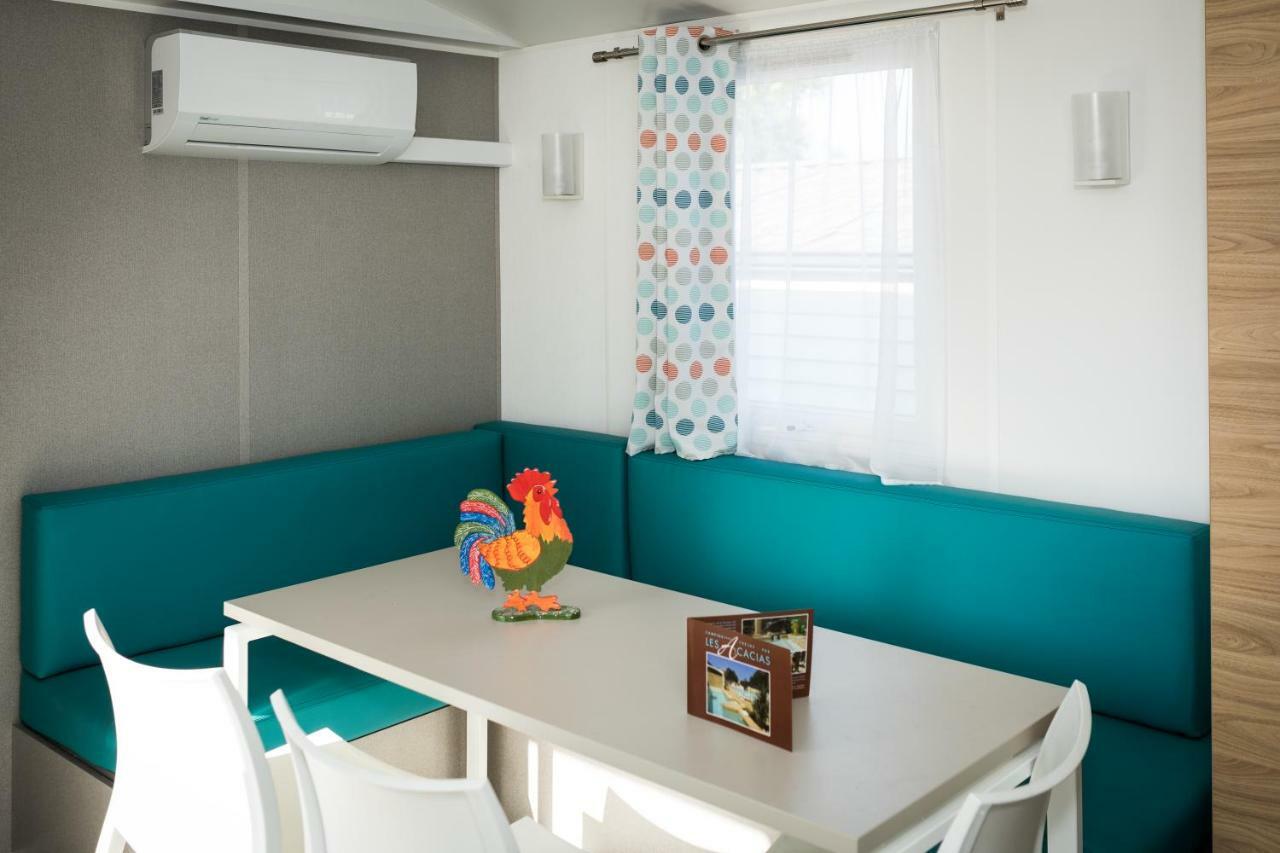 Camping Les Acacias Fréjus Esterno foto